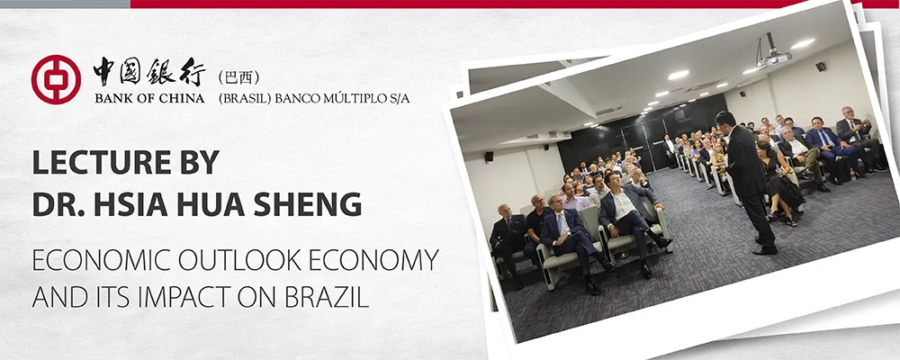 Banner cinza com uma foto de uma palestra a direita, ao meio texto sobre a palestra do Sr. Hsia